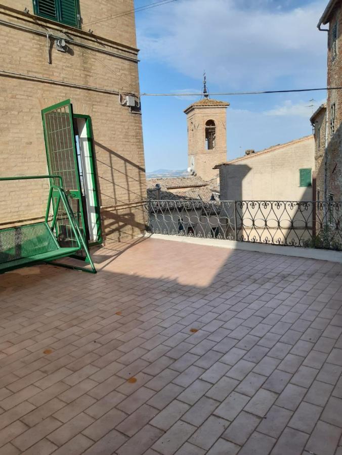 Palazzo Tuemi Apartment Castelplanio Luaran gambar